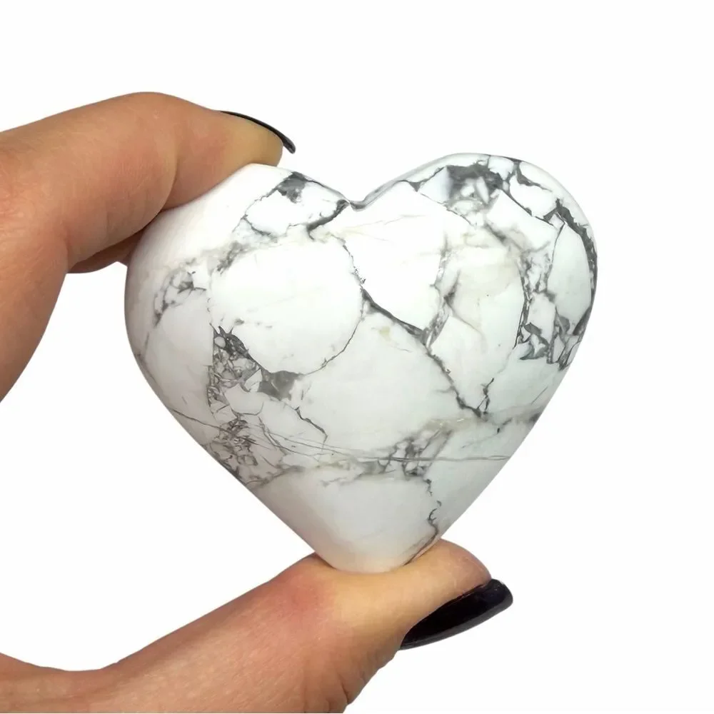 Howlite Puffy Heart Shaped Crystal Stone Carved Carving
